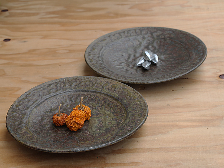 山本一仁個展の器・茶リム皿・1405